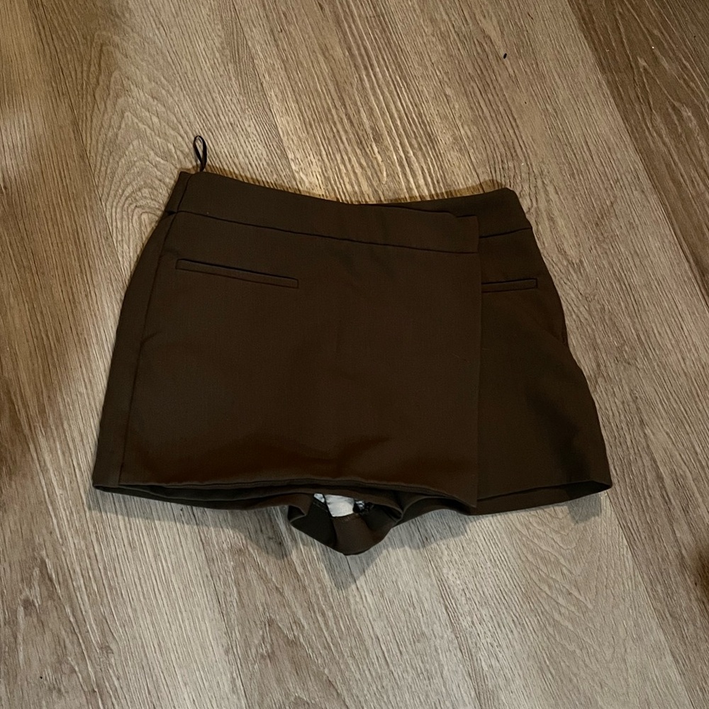 Brown mini skort from Zara